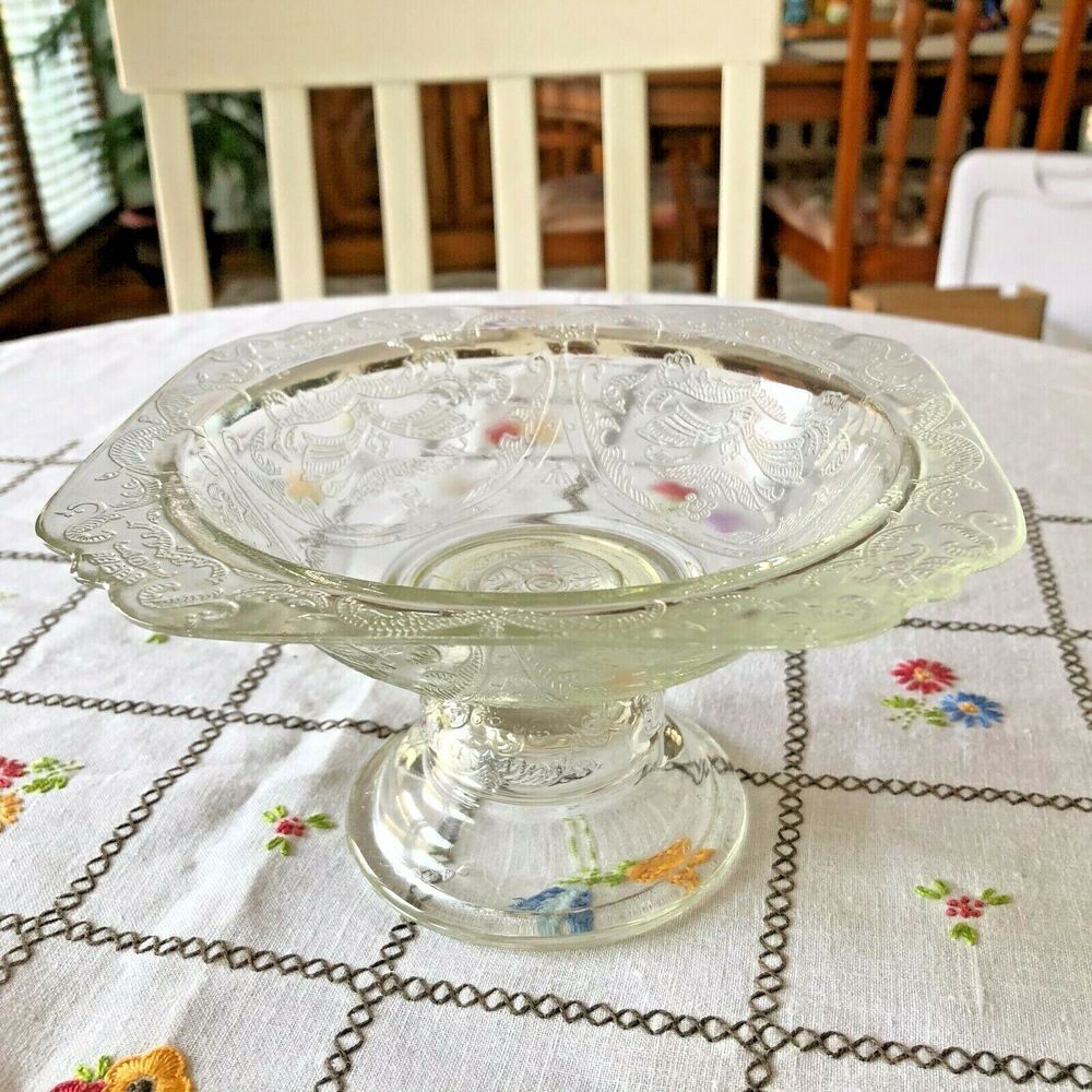 Federal Glass Madrid Pattern Clear Footed 7" Bowl Depression Glass